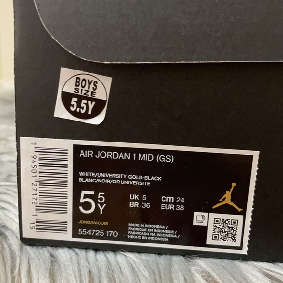 NIB! Nike AIR JORDAN sz 5.5Y - Picture 6 of 6